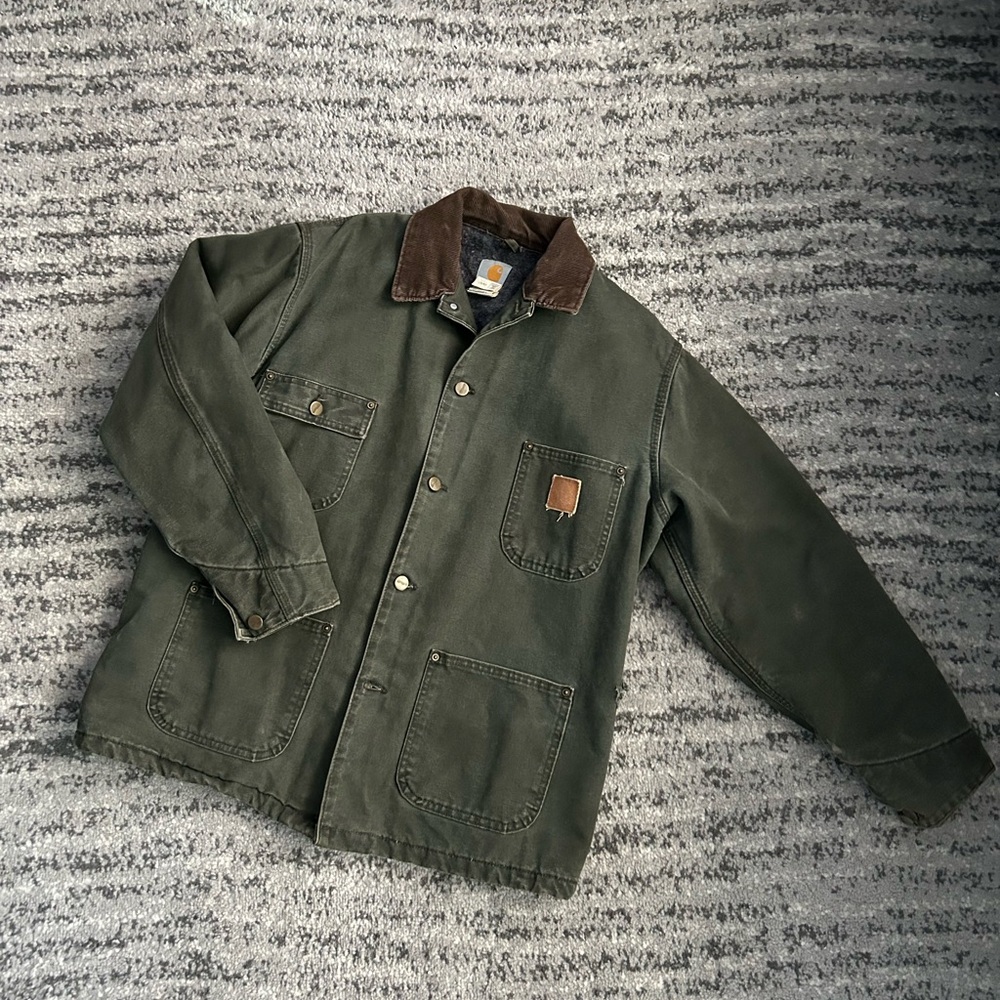 Vintage Carhartt Forest Green Coat with Chocolate Collar